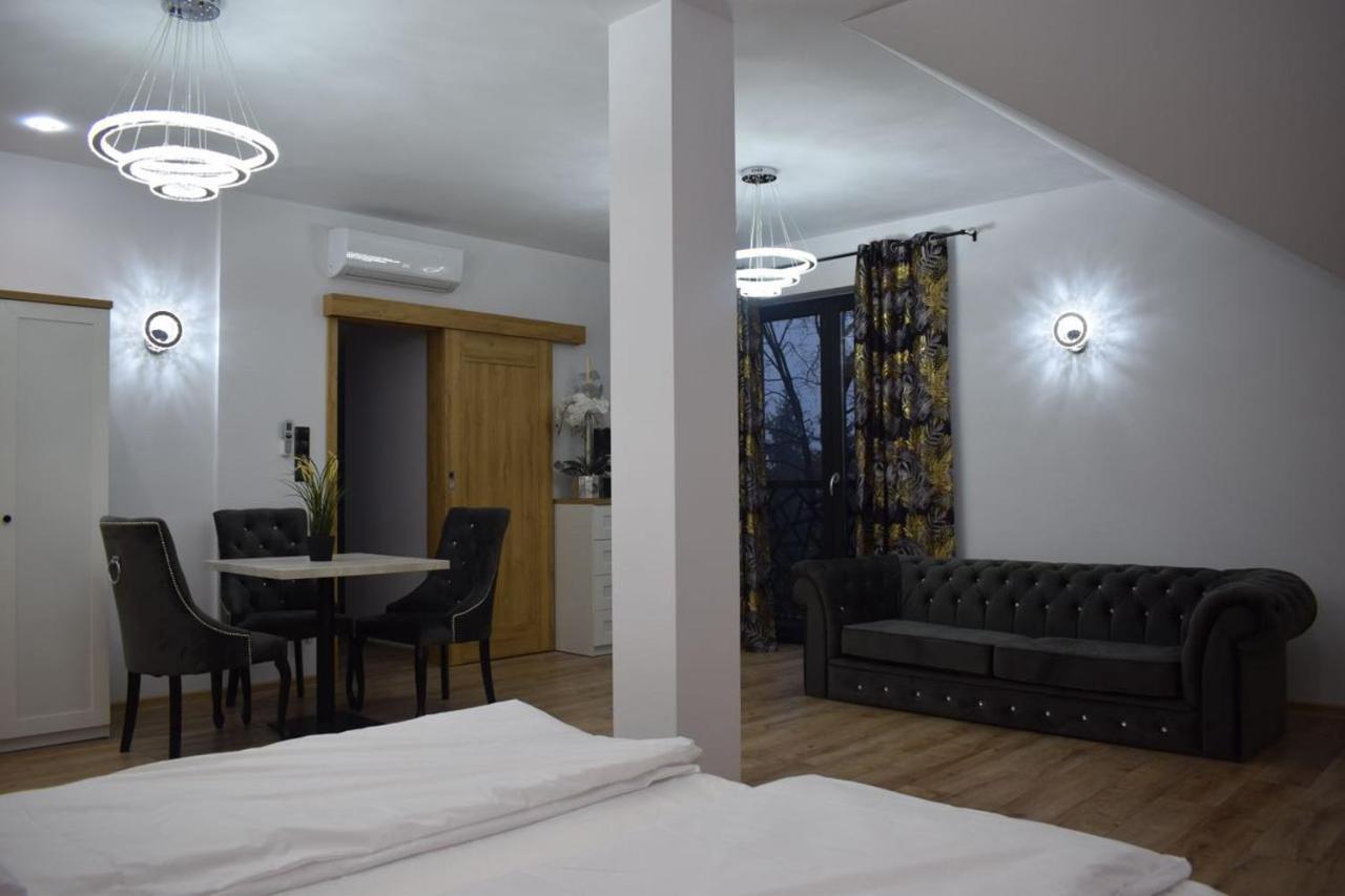 Maly Ksiaze Villa Podzamcze  Exterior photo